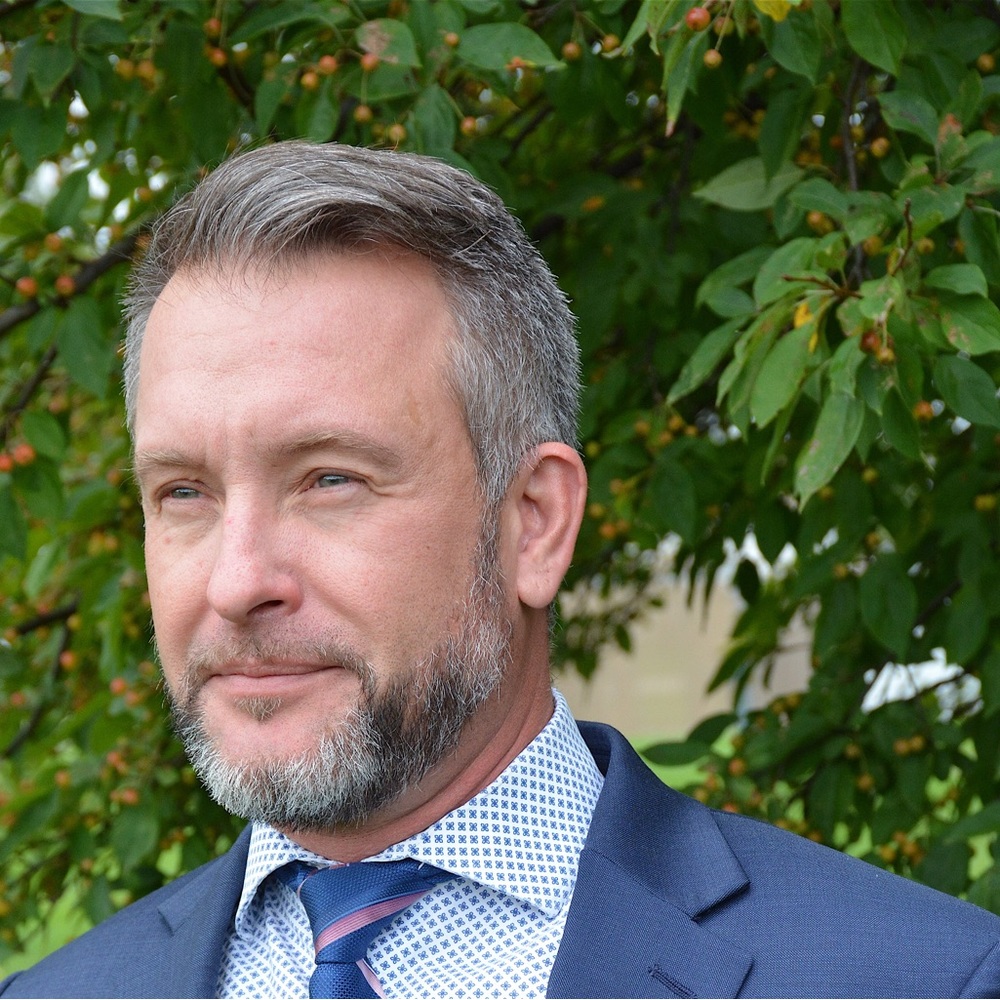 Meet your Posher, Dale